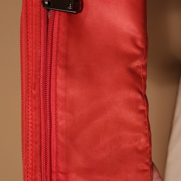 Lug Quilted Orange Wristlet/wallet - Picture 14 of 14